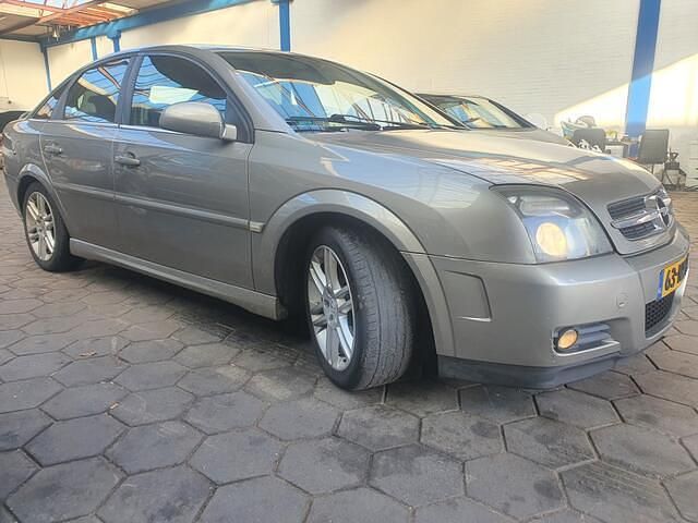 Occasion Opel Vectra GTS Elegance 123 PK (90 kW) 2004 Grijs Hatchback