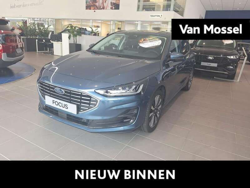 Blauw Gebruikt 2023 Ford Focus Titanium X Hatchback | € 36.840 - Afbeelding 1/4