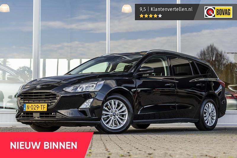 Zwart Gebruikt 2022 Ford Focus Business Edition Stationwagen | € 17.445 (Goede deal) - Afbeelding 1/4