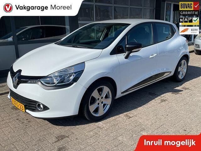 Wit Gebruikt 2014 Renault Clio IV Dynamique Hatchback | € 6.750 (Eerlijke prijs) - Afbeelding 1/4
