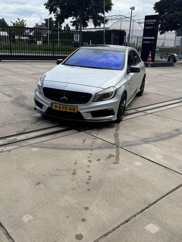 Grijs Gebruikt 2013 Mercedes A45 AMG AMG Stationwagen | € 28.250 - Afbeelding 1/4