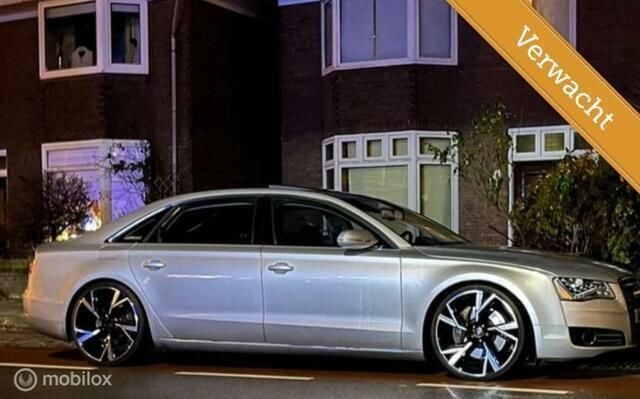 Grijs Gebruikt 2010 Audi A8 Premium Sedan | € 29.500 - Afbeelding 1/4