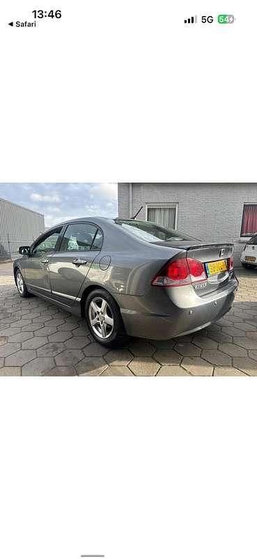 Grijs Occasion 2009 Honda Civic Sedan | € 1.600 (Eerlijke prijs) - Afbeelding 1/4
