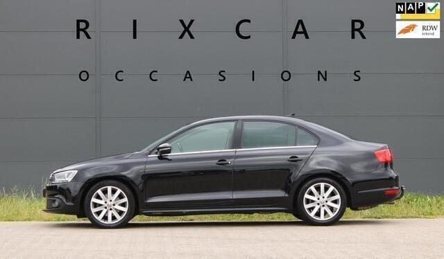 Zwart Gebruikt 2013 VW Jetta Executive Sedan | € 12.940 - Afbeelding 1/4