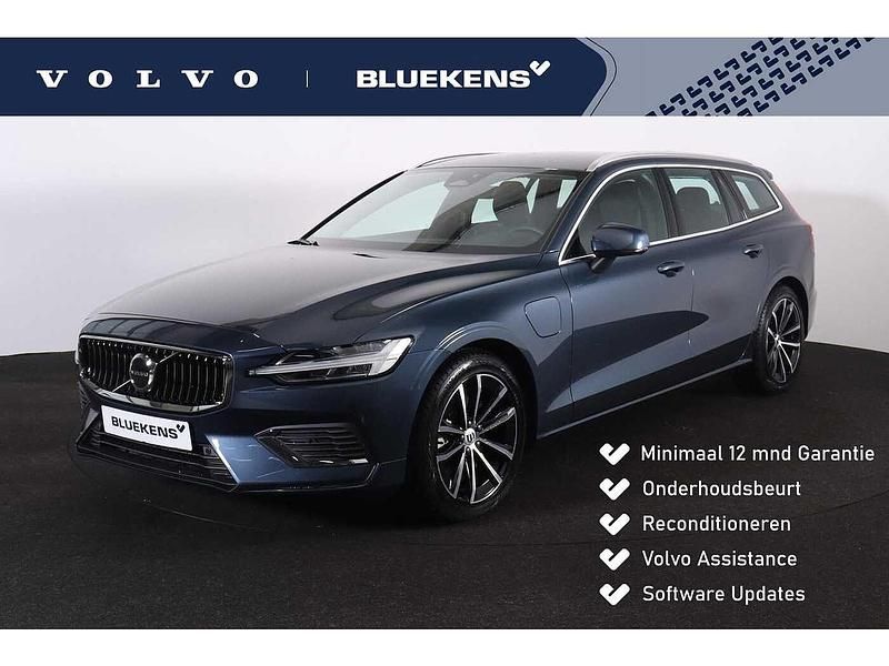 Occasion 2025 Volvo V60 Stationwagen | € 41.595 (Iets duurder) - Afbeelding 1/4