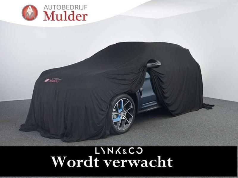 Blauw Gebruikt 2023 Lynk & Co 01 SUV | € 31.445 (Iets duurder) - Afbeelding 1/4