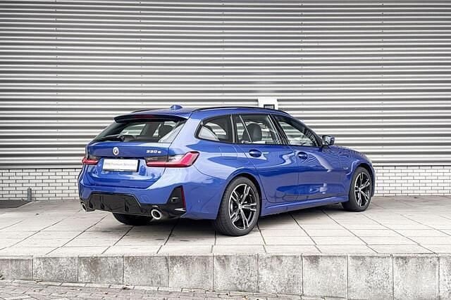 Occasion BMW 330 M Sport 291 PK (214 kW) 2023 Blauw Stationwagen