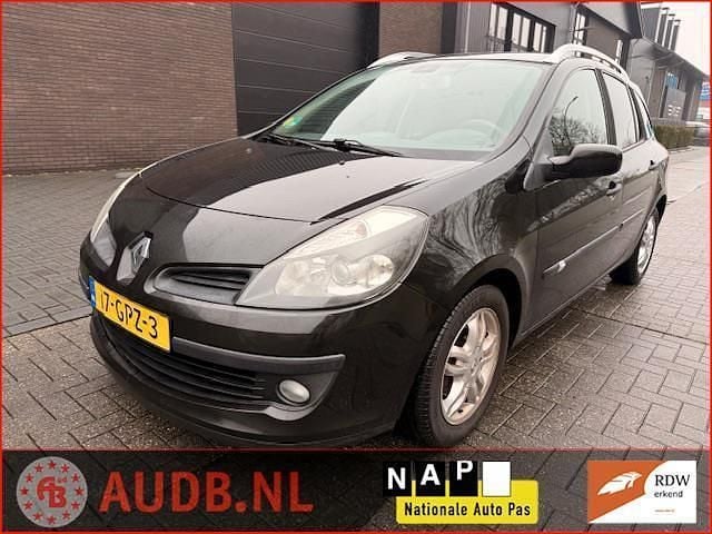 Occasion Renault Clio II Dynamique 101 PK (74 kW) 2008 Stationwagen