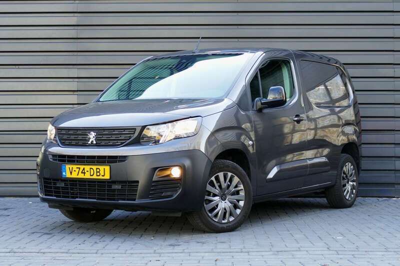 Grijs Gebruikt 2024 Peugeot Partner MPV | € 19.900 (Eerlijke prijs) - Afbeelding 1/4