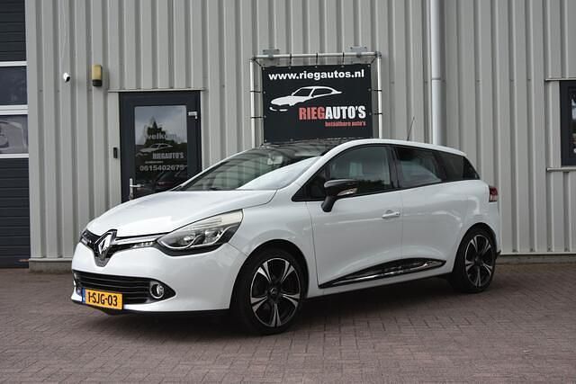 Wit Gebruikt 2013 Renault Clio GrandTour Dynamique Stationwagen | € 6.250 (Eerlijke prijs) - Afbeelding 1/4