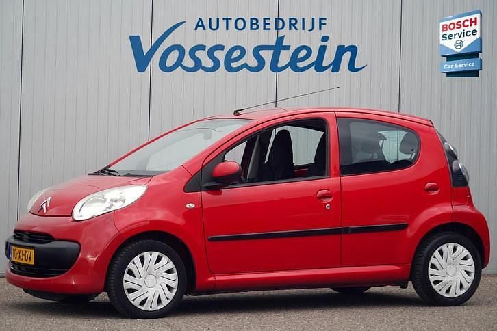 Rood Gebruikt 2007 Citroën C1 Hatchback | € 2.650 (Eerlijke prijs) - Afbeelding 1/4