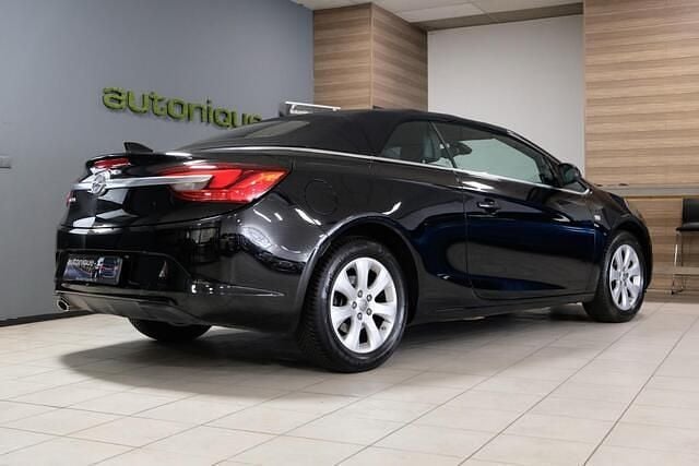 Occasion Opel Cascada Edition 140 PK (102 kW) 2017 Zwart Cabriolet