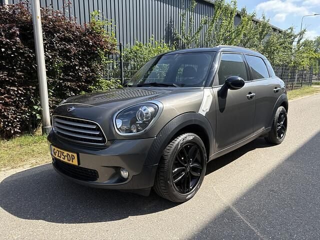 Grijs Gebruikt 2012 Mini Cooper Countryman Chili SUV | € 9.950 (Eerlijke prijs) - Afbeelding 1/4