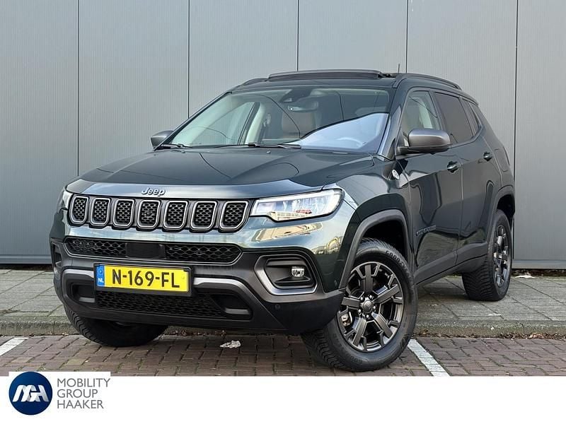 Groen Gebruikt 2021 Jeep Compass Trailhawk SUV | € 25.900 (Eerlijke prijs) - Afbeelding 1/4