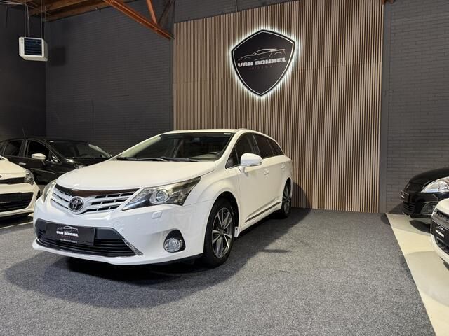 Occasion Toyota Avensis Business Edition 147 PK (108 kW) 2014 Wit Stationwagen
