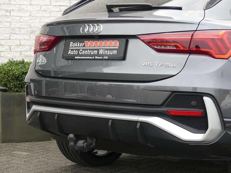 Occasion Audi Q3 Sportback S-Line 245 PK (180 kW) 2022 Grijs (metallic) SUV