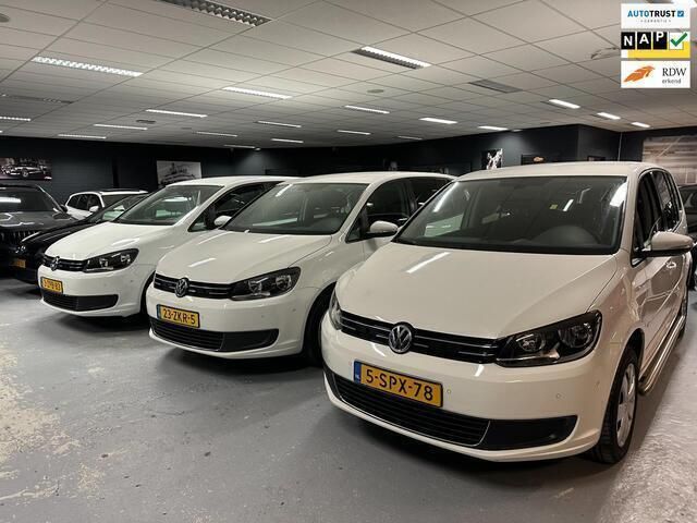 Wit Gebruikt 2013 VW Touran MPV | € 6.499 (Goede deal) - Afbeelding 1/4