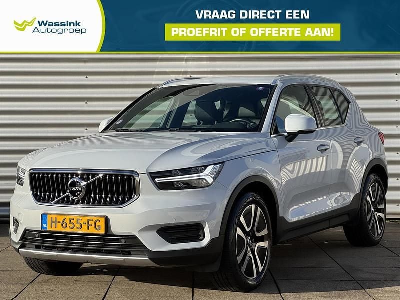 Grijs Gebruikt 2020 Volvo XC40 Inscription SUV | € 25.740 (Goede deal) - Afbeelding 1/4