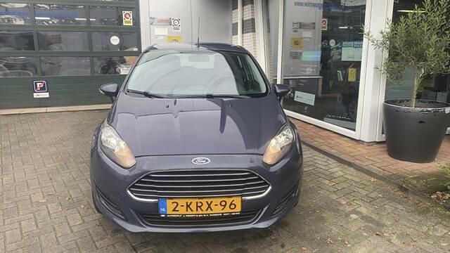 Occasion Ford Fiesta Style 65 PK (47 kW) 2013 Grijs Hatchback