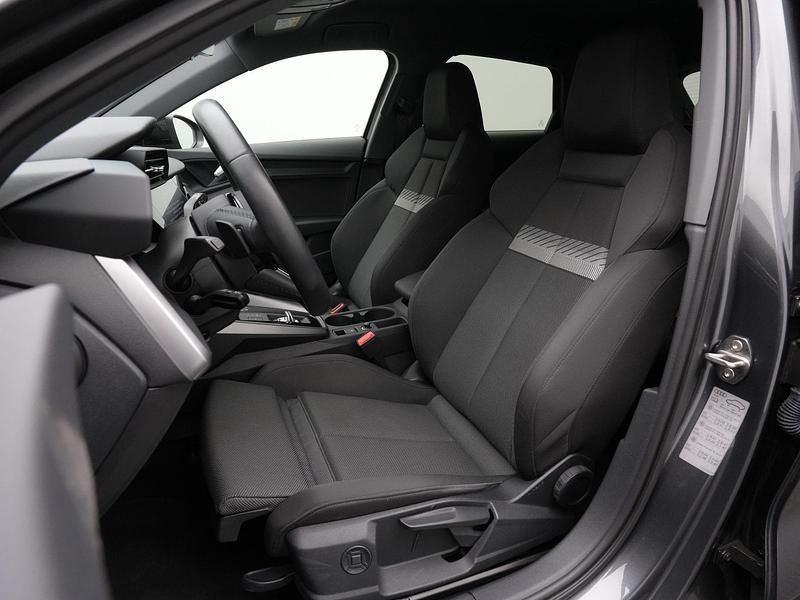 Occasion Audi A3 Sportback e-tron S-Line 245 PK (180 kW) 2023 Grijs Hatchback