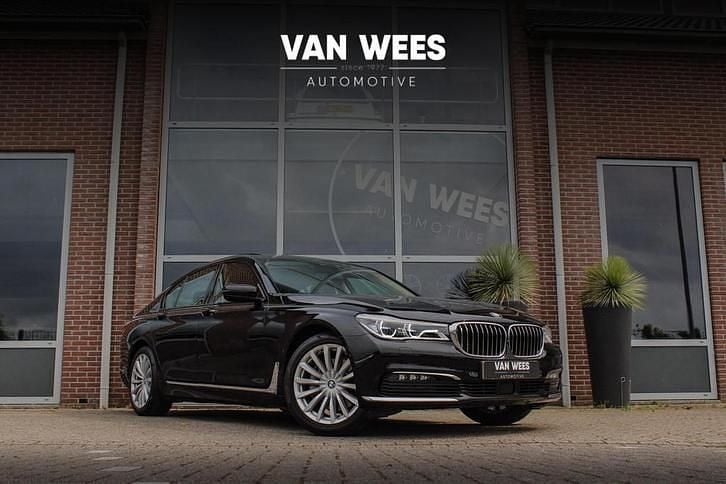 Zwart Gebruikt 2018 BMW 740 Executive Sedan | € 42.950 (Duur) - Afbeelding 1/3