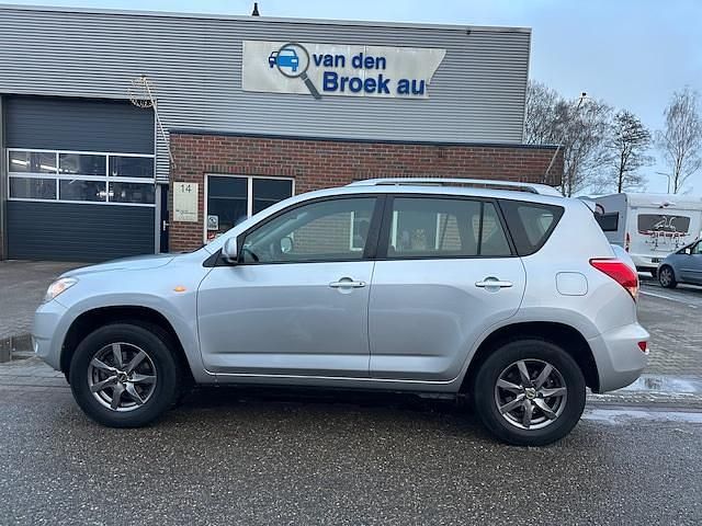 Occasion Toyota RAV4 Terra 152 PK (111 kW) 2009 Grijs (metallic) SUV