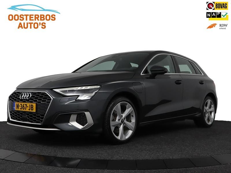 Grijs Occasion 2021 Audi A3 Business Hatchback | € 20.799 (Super prijs) - Afbeelding 1/4
