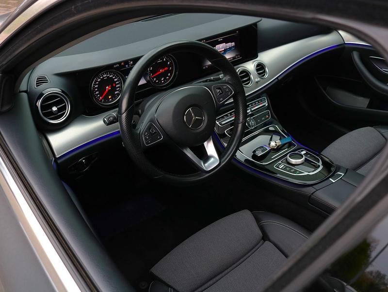 Occasion Mercedes E200 Avantgarde 184 PK (135 kW) 2016 Grijs Sedan