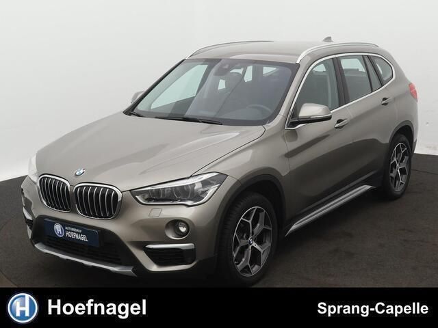 Grijs Gebruikt 2019 BMW X1 xLine SUV | € 22.995 (Super prijs) - Afbeelding 1/4