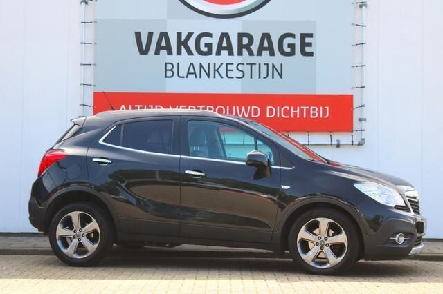 Zwart Gebruikt 2014 Opel Mokka Cosmo SUV | € 10.990 (Eerlijke prijs) - Afbeelding 1/4