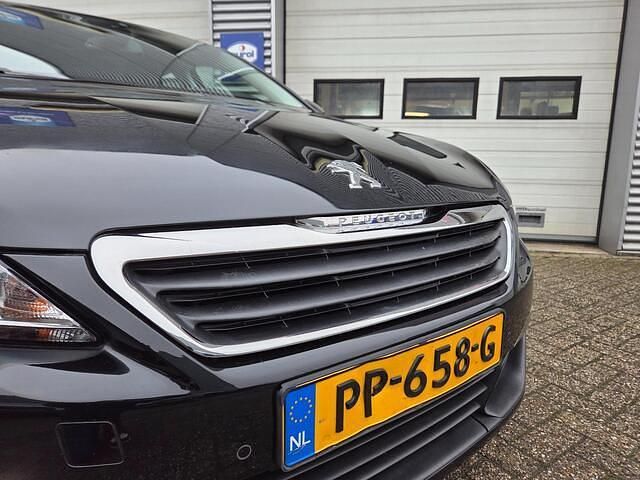 Occasion Peugeot 308 SW Premium 131 PK (96 kW) 2017 Zwart Stationwagen