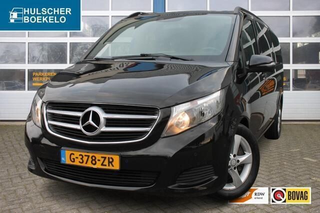 Zwart Gebruikt 2016 Mercedes V220 Avantgarde MPV | € 28.950 (Goede deal) - Afbeelding 1/4