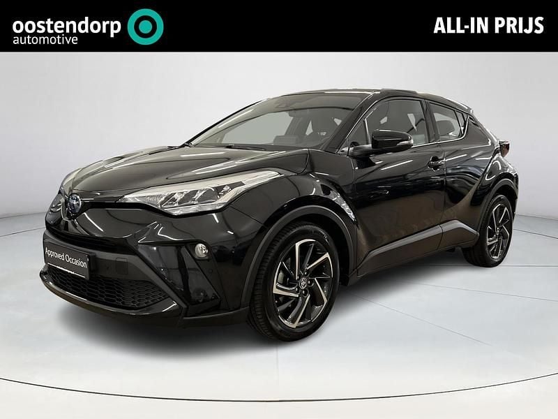 Zwart Occasion 2022 Toyota C-HR SUV | € 24.949 (Iets duurder) - Afbeelding 1/4