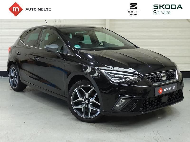 Hatchback Gebruikt 2017 Seat Ibiza XCELLENCE Hatchback | € 13.950 (Eerlijke prijs) - Afbeelding 1/4