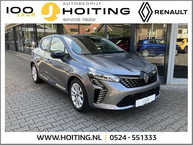 Grijs Gebruikt 2024 Renault Clio V Evolution Hatchback | € 18.950 (Eerlijke prijs) - Afbeelding 1/4