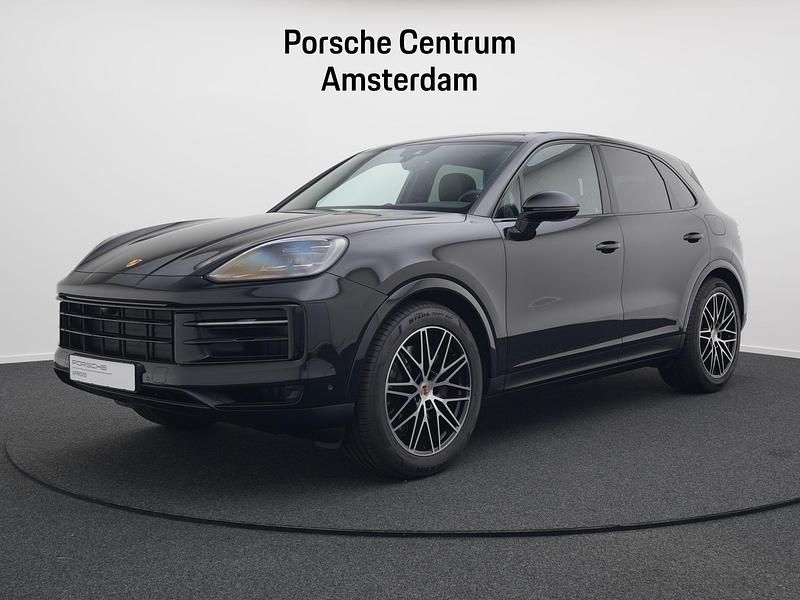 Zwart Gebruikt 2025 Porsche Cayenne SUV | € 114.950 (Duur) - Afbeelding 1/4