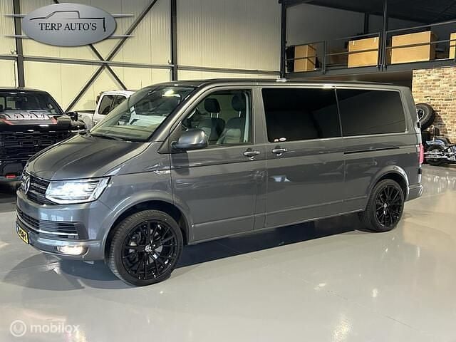 Grijs Gebruikt 2016 VW T6 Highline Van | € 16.950 (Super prijs) - Afbeelding 1/4