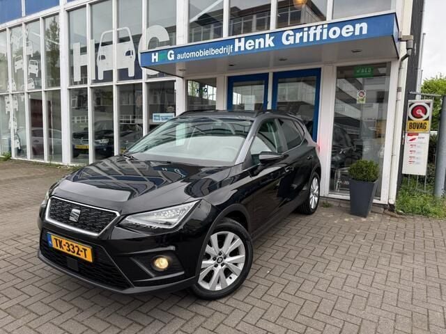 Zwart, metallic lak Gebruikt 2018 Seat Arona XCELLENCE SUV | € 14.450 (Eerlijke prijs) - Afbeelding 1/4