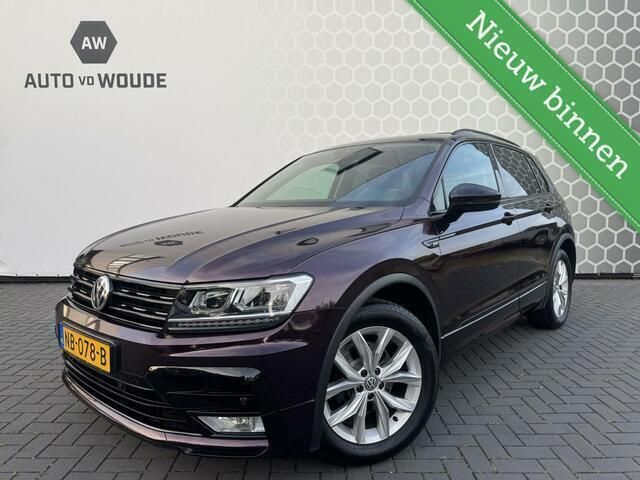 Zwart Gebruikt 2017 VW Tiguan Highline SUV | € 18.950 (Eerlijke prijs) - Afbeelding 1/4