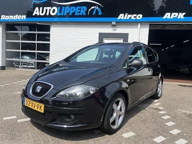 Zwart Gebruikt 2007 Seat Altea XL MPV | € 2.750 (Iets duurder) - Afbeelding 1/4