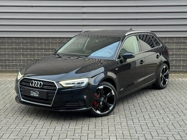 Zwart, metallic lak Gebruikt 2016 Audi A3 Sportback Basis Hatchback | € 17.990 (Eerlijke prijs) - Afbeelding 1/4