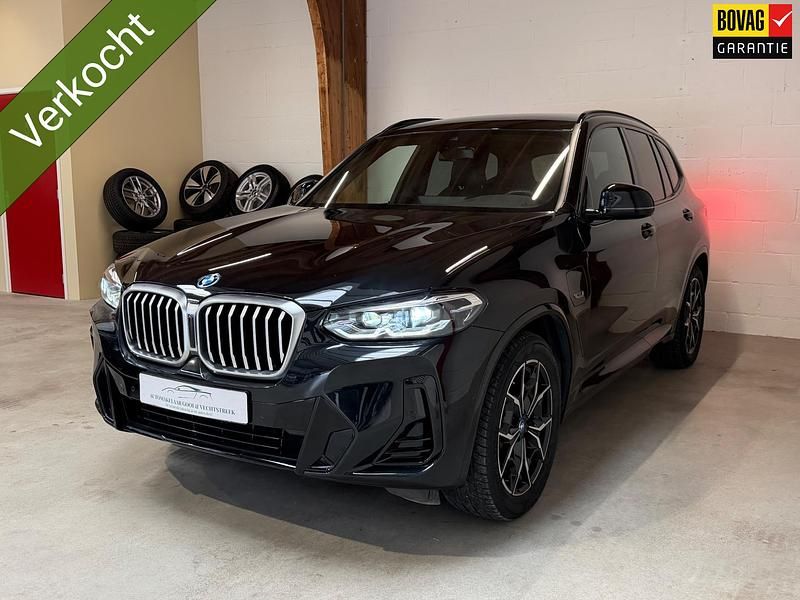 Zwart Occasion 2022 BMW X3 M Sport SUV | € 44.995 (Super prijs) - Afbeelding 1/4