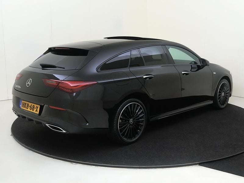 Occasion Mercedes CLA250 Shooting Brake Business 218 PK (160 kW) 2025 Zwart Stationwagen