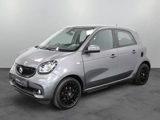 Grijs Gebruikt 2018 Smart ForFour Electric Drive Prime Hatchback | € 7.950 (Eerlijke prijs) - Afbeelding 1/4