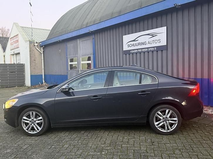 Occasion Volvo S60 Momentum 150 PK (110 kW) 2012 Grijs Sedan