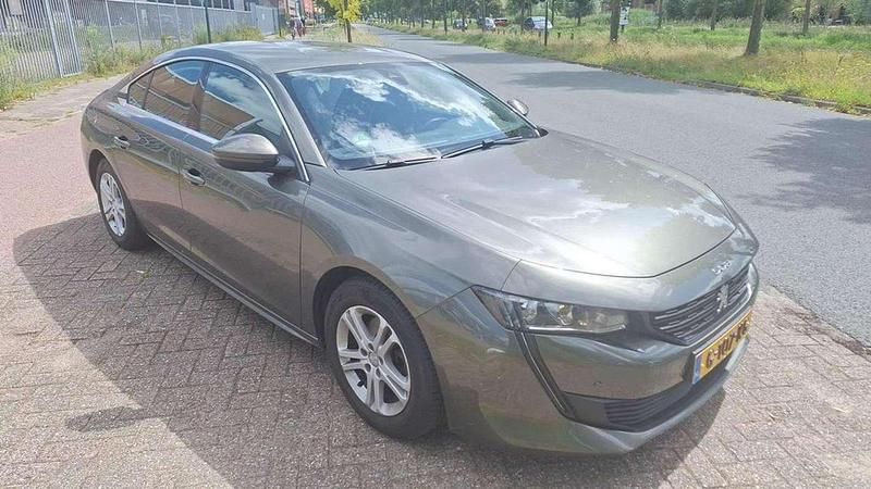 Grijs Gebruikt 2019 Peugeot 508 Active Hatchback | € 16.800 (Eerlijke prijs) - Afbeelding 1/4