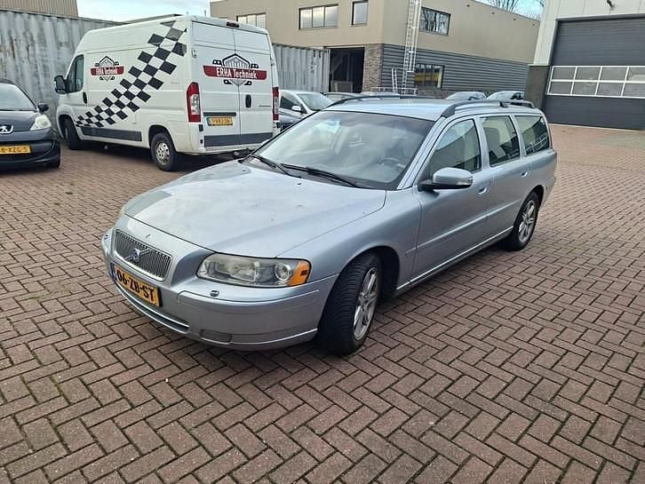 Gebruikt 2007 Volvo V70 Stationwagen | € 1.799 (Eerlijke prijs) - Afbeelding 1/4