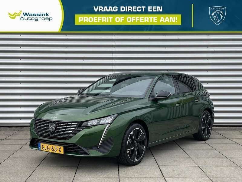 Groen, metallic lak Gebruikt 2024 Peugeot e-308 Allure Hatchback | € 34.969 - Afbeelding 1/4