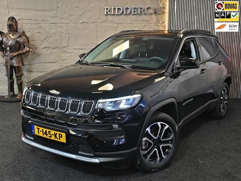 Zwart Occasion 2023 Jeep Compass Limited SUV | € 25.499 (Super prijs) - Afbeelding 1/4