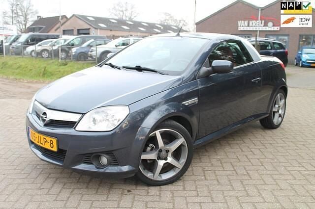 Grijs Gebruikt 2009 Opel Tigra Cabriolet | € 4.450 (Duur) - Afbeelding 1/4